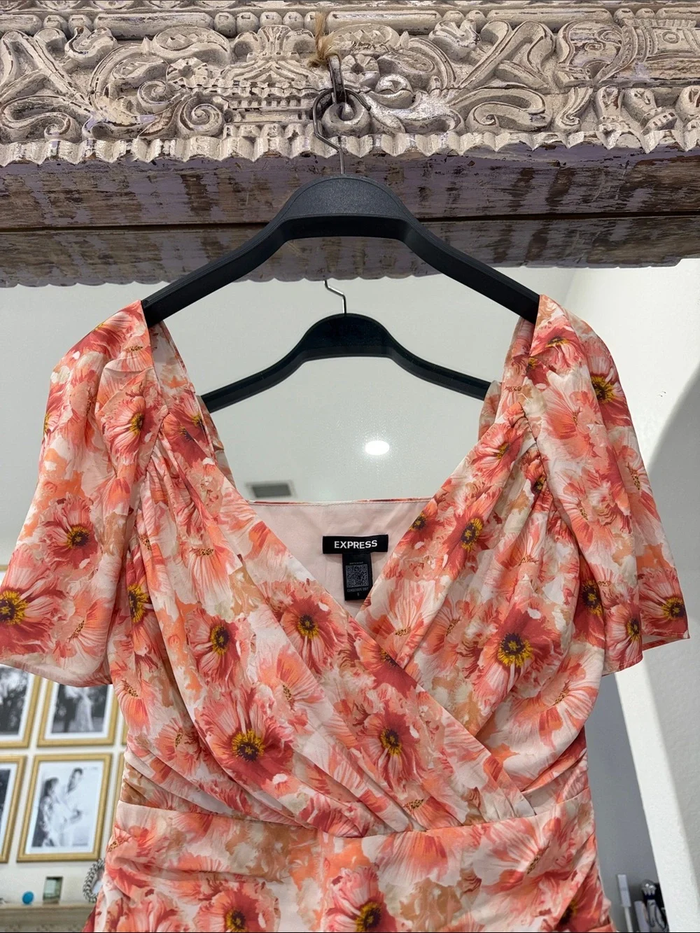 Express floral wrap